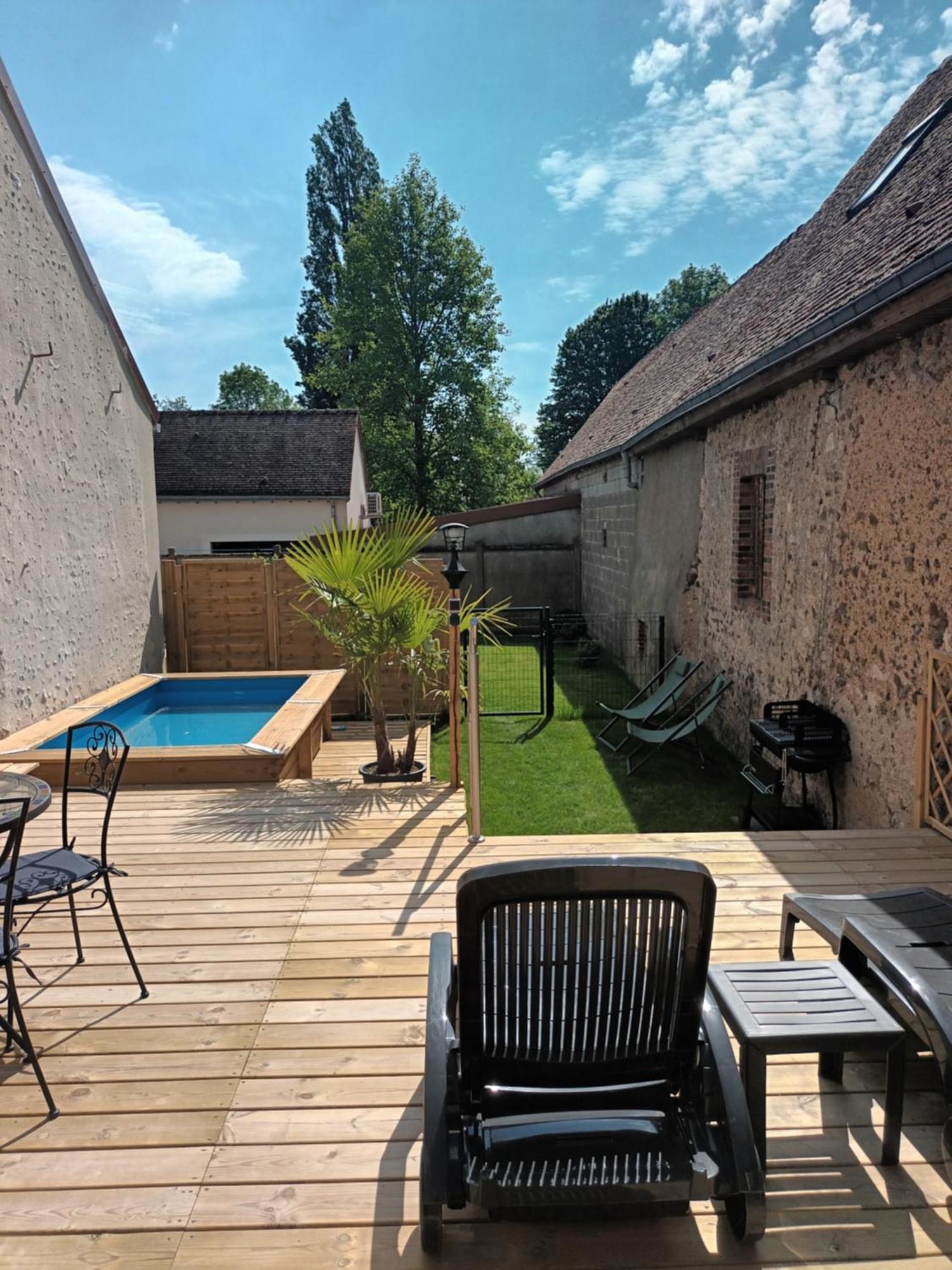 Saint-Hilaire-sur-Yerre Le Samuiヴィラ エクステリア 写真